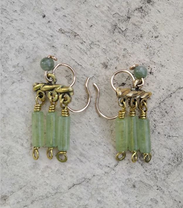 Boucles d'oreille Crotalia Fayoum avec pierres semi-précieuses