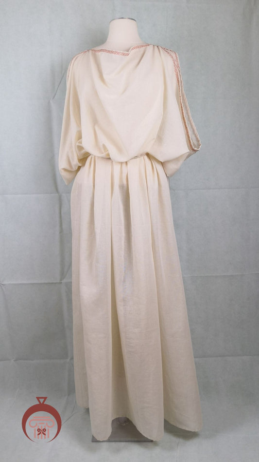 Stola intime romaine pour femme