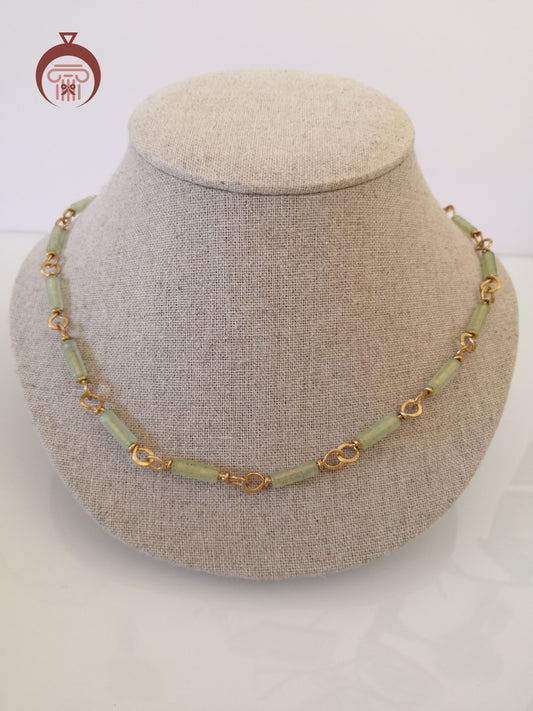 Collier The MET avec pierres tubulaires d'aventurine vert